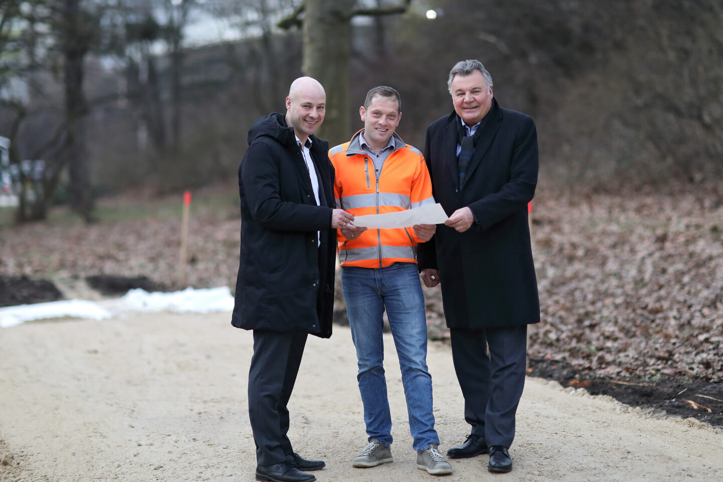 Bauarbeiten für die neue Radwegrampe Linzer Westbrücke