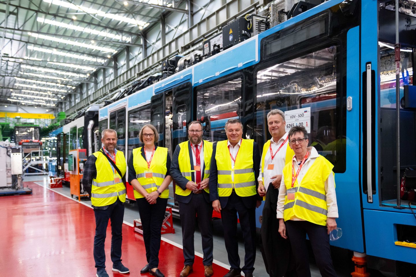 Neue TramTrain Fahrzeuge in Produktion